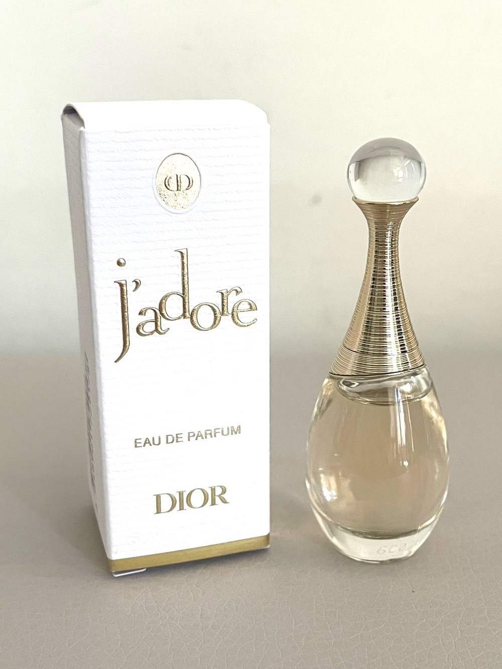 Dior J’adore miniature, gift from Dior beauty counter, so pretty